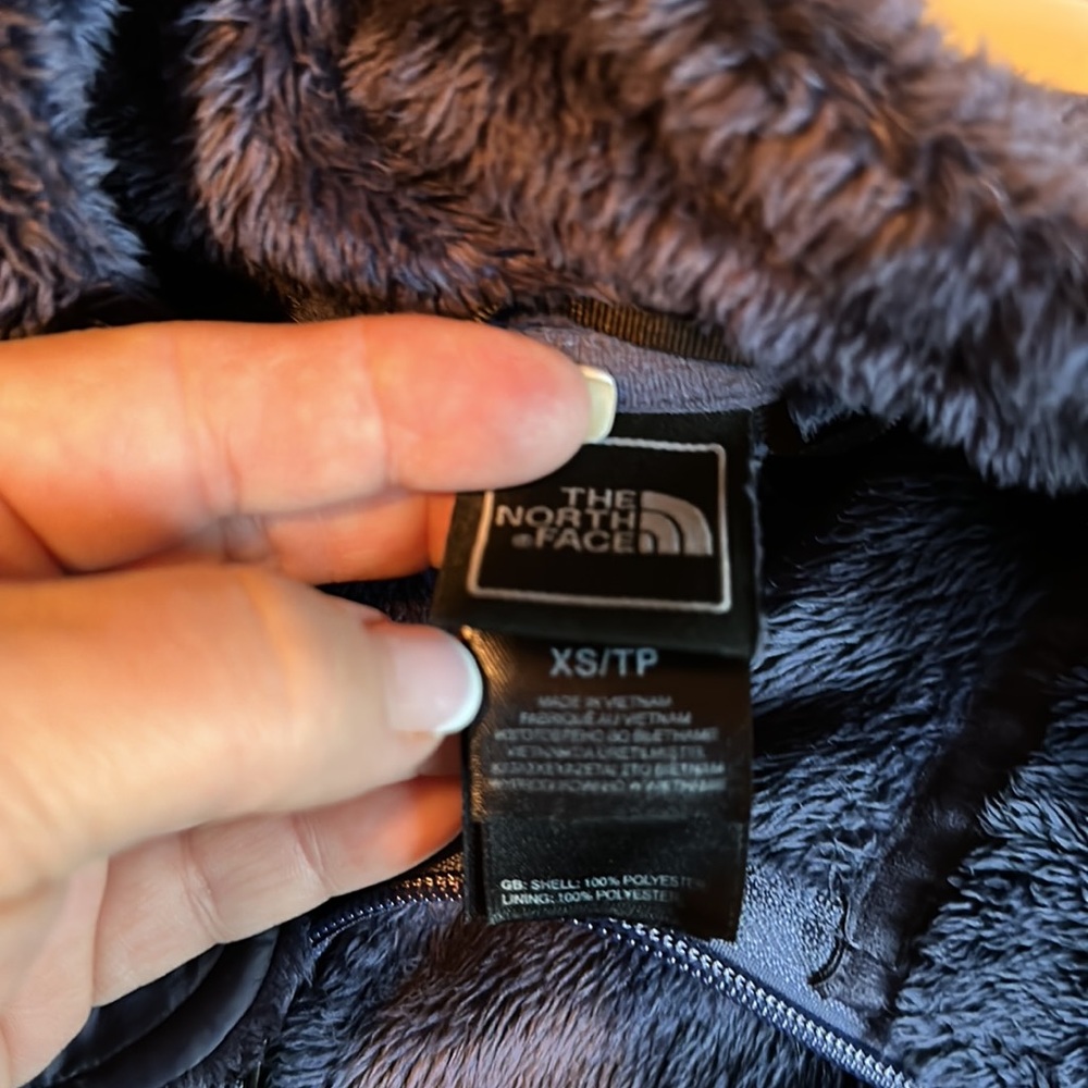 North face jacket - Picture 3 of 3